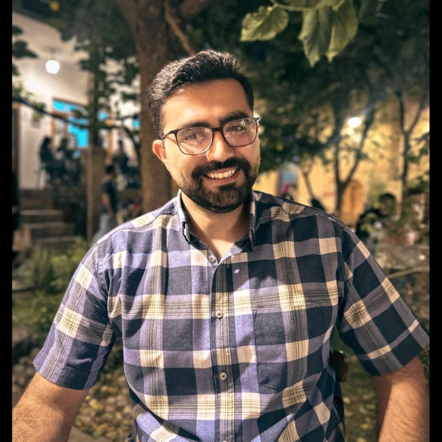 امیر حسین آدینه